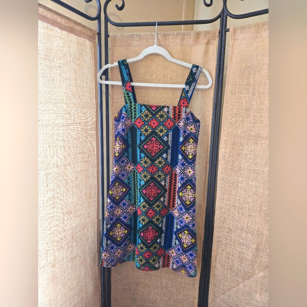 NWOT Women's Fate Colorful Geometric Cross Stitch Lined Pattern Dress Size Small